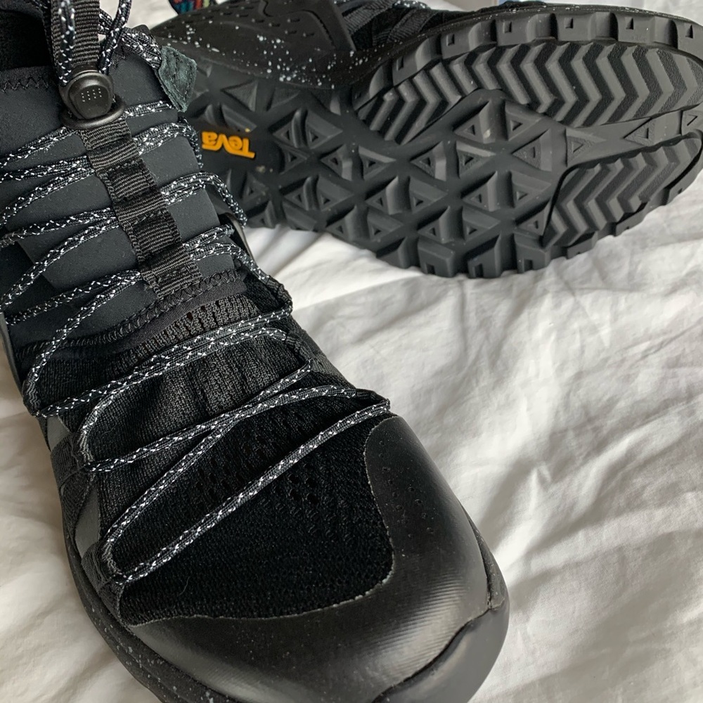 Teva waterproof hiking sneakers